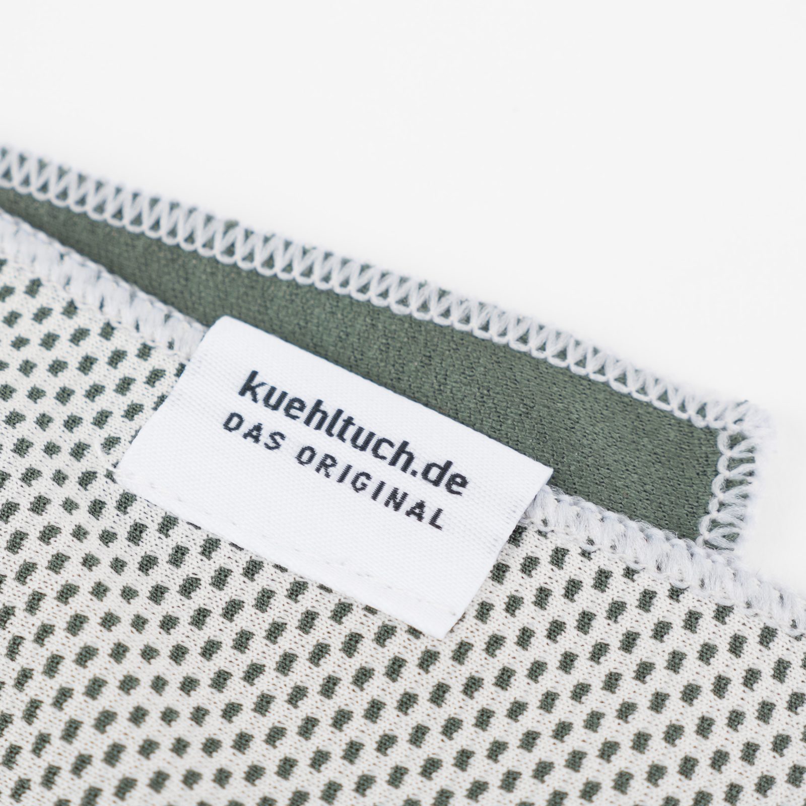 Kuehltuch taubengrau Label